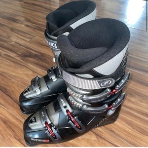 Tecnica Ski Boot Mens (Size 10)